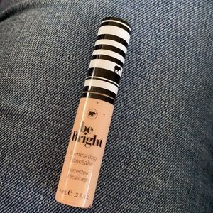 Kokie professional concealer